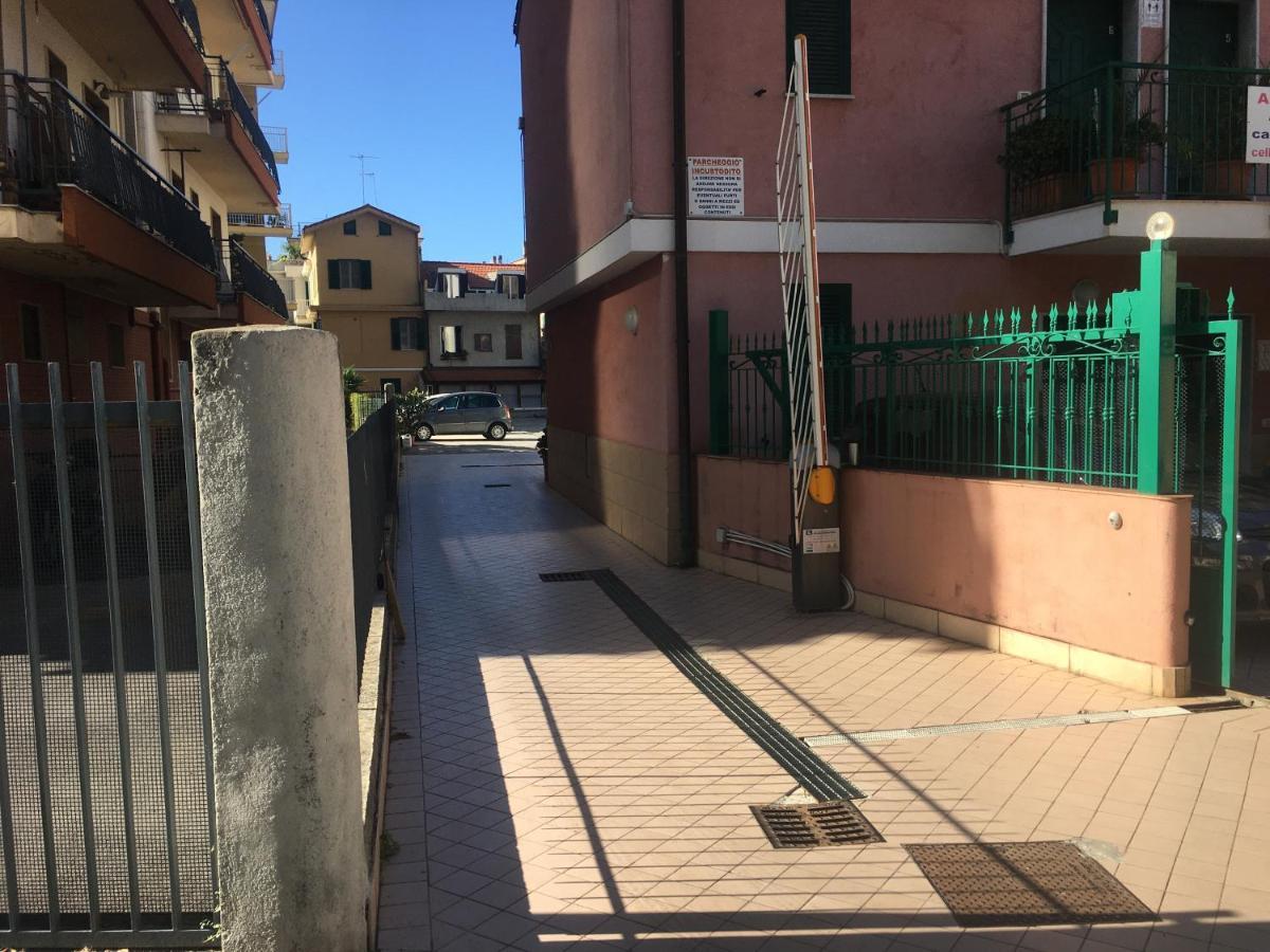 Villamareblu ヴェンティミーリア エクステリア 写真